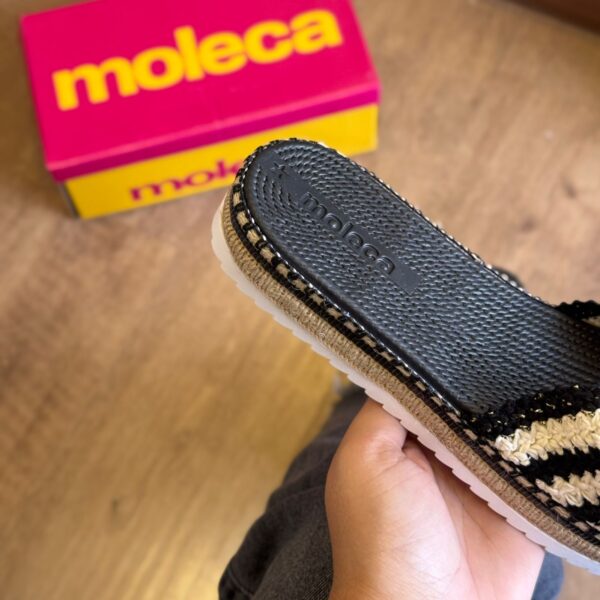 Rasteira Moleca Detalhe Dourado Circular 5447.525 - Imagem 7