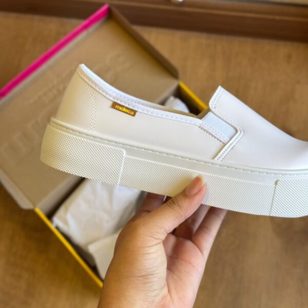 Sapato Moleca Slip On 5658.530 - Imagem 3