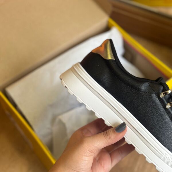 Tênis Moleca Casual 5809.101 - Imagem 3