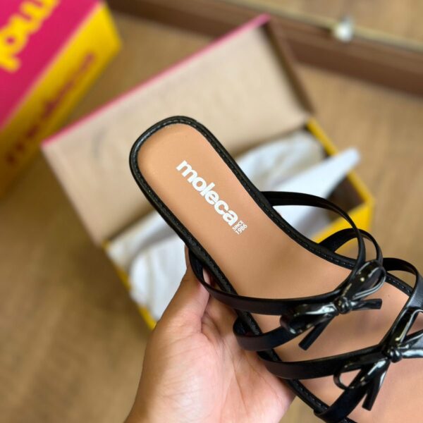 Sandália Rasteira Moleca Flat com Detalhe de Laço 5435.548 - Imagem 5