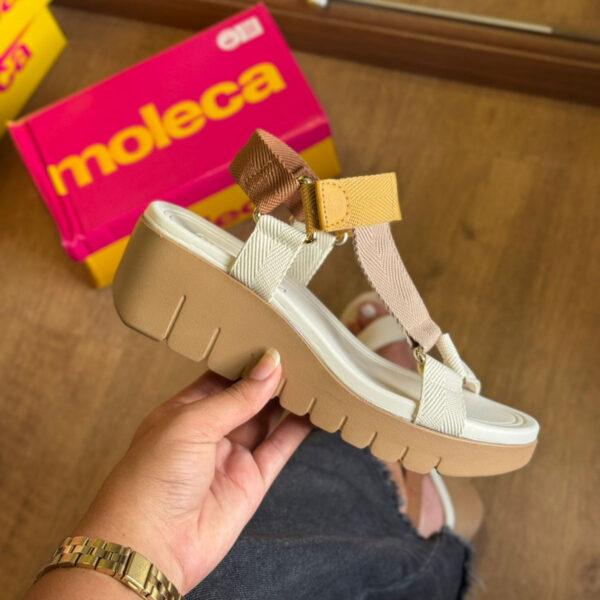 Sandália Moleca Flatform com Ajuste 5536.101 - Imagem 8