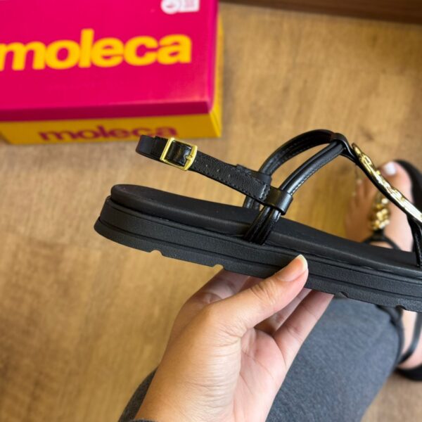 Sandália Moleca Detalhe Dourado de Folha 5490.122 - Imagem 5