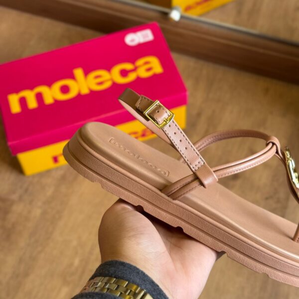 Sandália Moleca Detalhe Dourado de Folha 5490.122 - Imagem 7