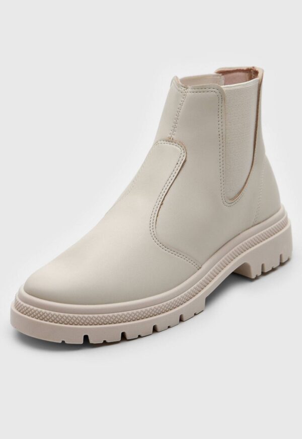 Bota Chelsea Moleca Cano Baixo Off-White - Imagem 2
