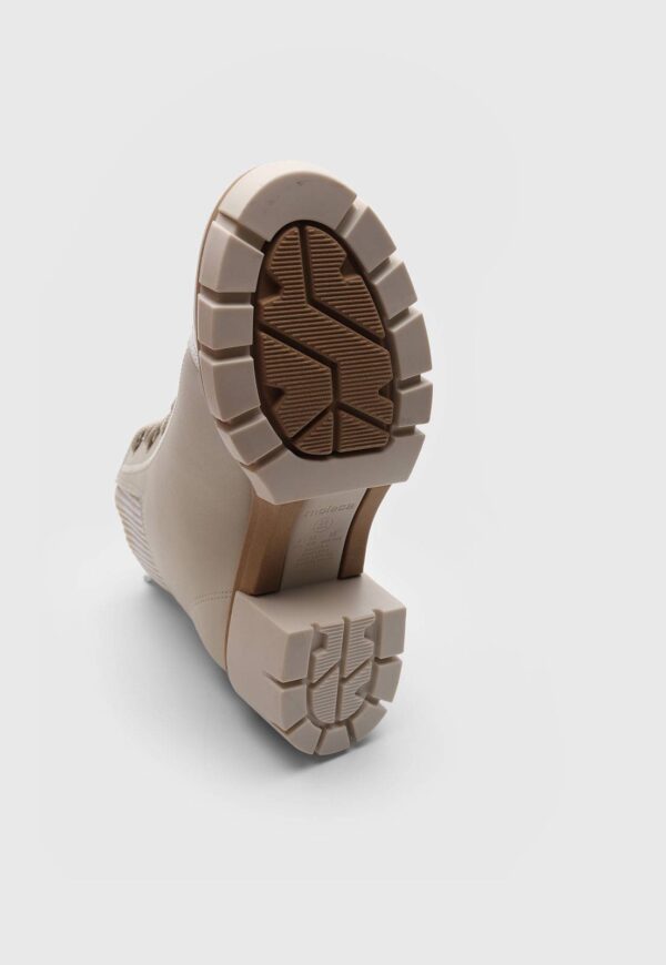 Bota Coturno Moleca Tratorada Off-White - Imagem 6