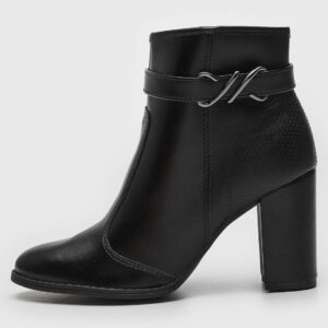 Bota Moleca Cano Curto Preta