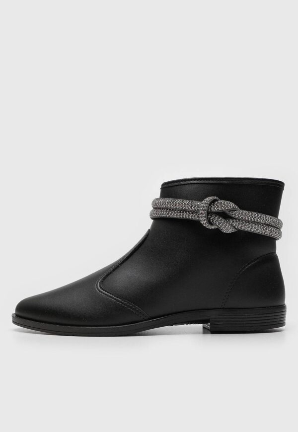 Bota Moleca Cano Curto Preta