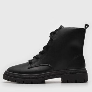 Bota Tratorado Moleca Lisa Preta | Off-White | Marrom
