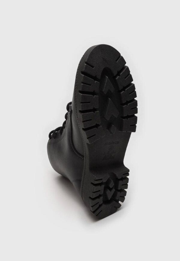 Bota Tratorado Moleca Lisa Preta | Off-White | Marrom - Imagem 16
