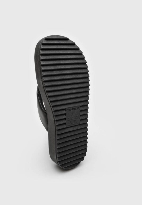 Rasteira Flatform Moleca Lisa Preta - Imagem 6