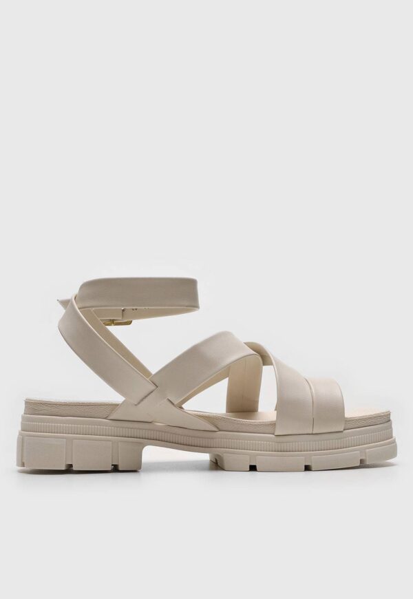 Rasteira Tratorado Moleca Tira Cruzada Off-White - Imagem 3