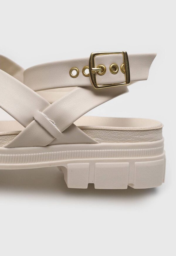 Rasteira Tratorado Moleca Tira Cruzada Off-White - Imagem 4